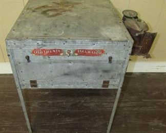 Incubator 