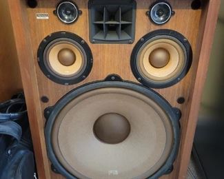 Pioneer CS-99A speakers