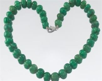 885 Carat Carved Emerald Bead Necklace with Gold Clasp 
