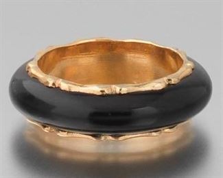 Carved Onyx and Gold Ring 