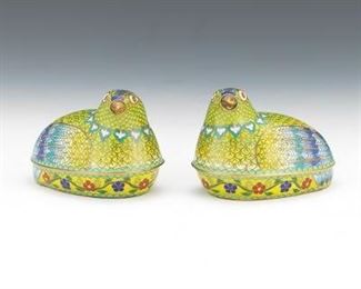 Chinese Pair of Cloisonne Enamelled Bronze Quail Lidded Boxes 