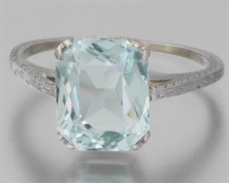 Ladies Art Deco Gold and Aquamarine Ring 