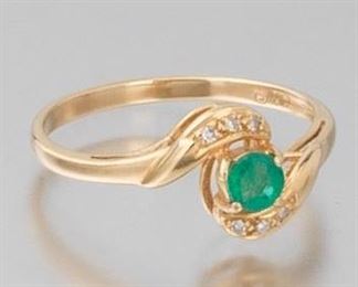 Ladies Emerald and Diamond Ring 