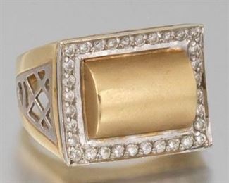 Ladies Gold and Diamond Ring 