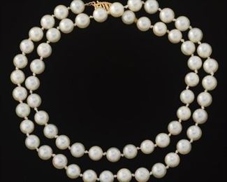 Ladies Gold and Pearl Single Strand Necklace 