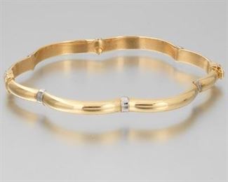 Ladies Gold Bangle Bracelet 