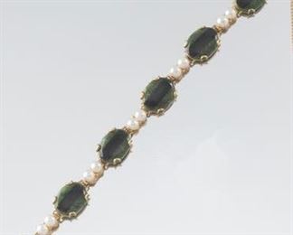 Ladies Jade and Pearl Bracelet 
