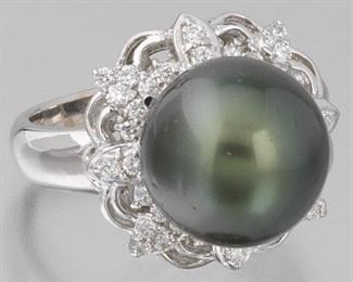 Ladies Tahitian Pearl and Diamond Ring 