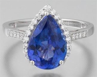 Ladies Tanzanite and Diamond Ring 