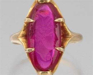 Ladies Victorian Gold and Intaglio Carved Ruby Glass Ring 