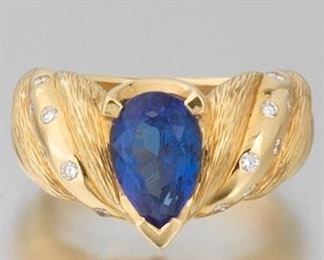 Ladies Vintage Gold, Tanzanite and Diamond Ring 