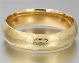 Ladies Vintage Wide Hand Etched Bangle 