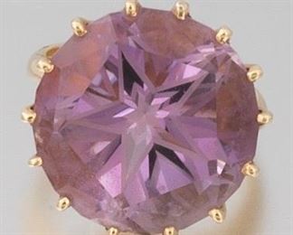 Retro Gold and Amethyst Ring 