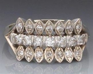 Retro Gold and Diamond Ring 