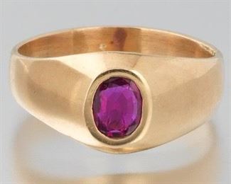 Retro Gold and Ruby Ring 