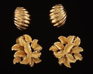 Two Pair of Gold Earrings 