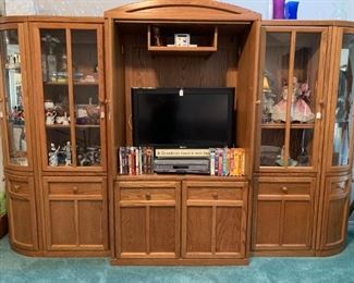 Oak Entertainment center, can be separated and just use curio sections