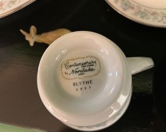 Contemporary by Noritake Blythe Set of China