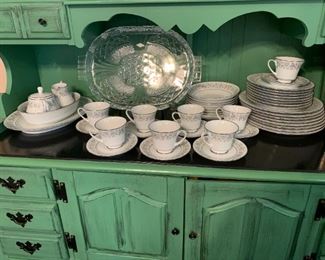 Contemporary by Noritake Blythe Set of China