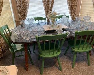 Table with 6 chairs, cut glass, crystal