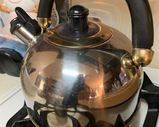 tea kettle