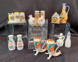 Small Ornate S and P