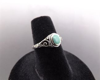 .925 Sterling Silver Inlayed Green Turquoise Ring Size 6
