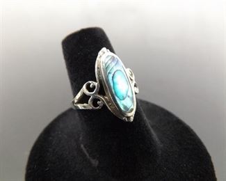 .925 Sterling Silver Inlayed Abalone Ring Size 6.75
