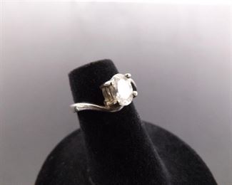 .925 Sterling Silver Pear Cut Zirconia Solitaire Ring Size 3.75
