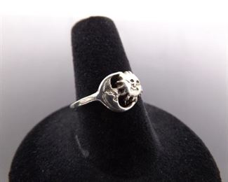 .925 Sterling Silver Sun and Moon Ring Size 8
