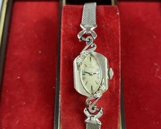 14K Gold Omega Ladies Watch w/ Diamond