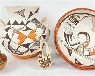 (4) Examples Of Native American Pottery
