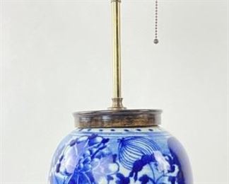 Asian Blue & White Lamp 23"
