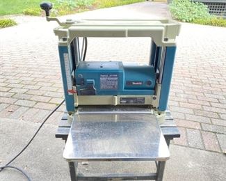 Makita Portable 12" Planer 2012NB
