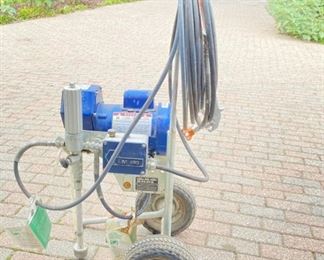 Graco EM 490 Paint Sprayer
