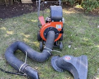 DR Power Equipment Self Propelled Leaf Vacuum

