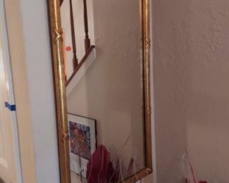 Lots of mirrors  to choose fr