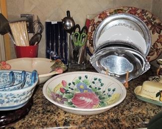 Kitchen serving and entertaining