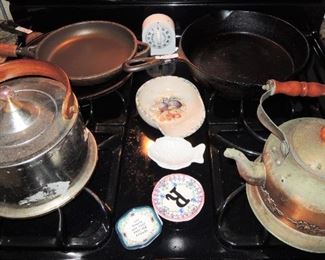 Tea kettles and cast iron