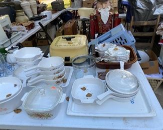 Several pieces of Corning Ware
