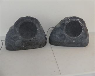 Pair of Speakercraft 820Rox 2-Way Outdoor Speakers - Granite