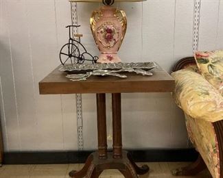 Vintage Side Table & Lamp