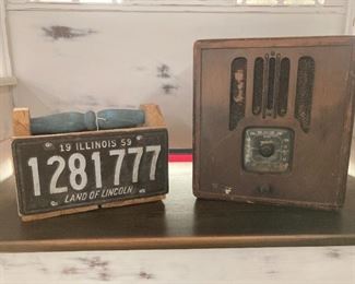 Vintage Radio (Non-working) & Repurposed License Plate Wood Box