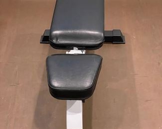 Adjustable Home Gym Weight Lifting Bench. 