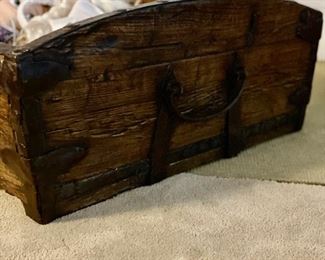 Antique Wood Trough with Metal Handles. Purchased at Pagoda Red. Measures 27" x 35". Photo 2 of 3. 