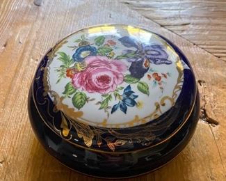 Vintage N Decor A Sevres Porcelain Lidded Jar. Photo 1 of 2. 