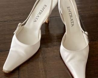 Entrata Wedding Shoes. Size 8.5. 