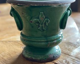 Vietri Cachepot. Photo 1 of 2. 