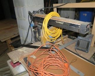 WOOD WORKING MACHINERY.