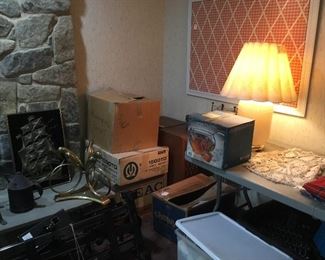 Stereo equipment, home goods 